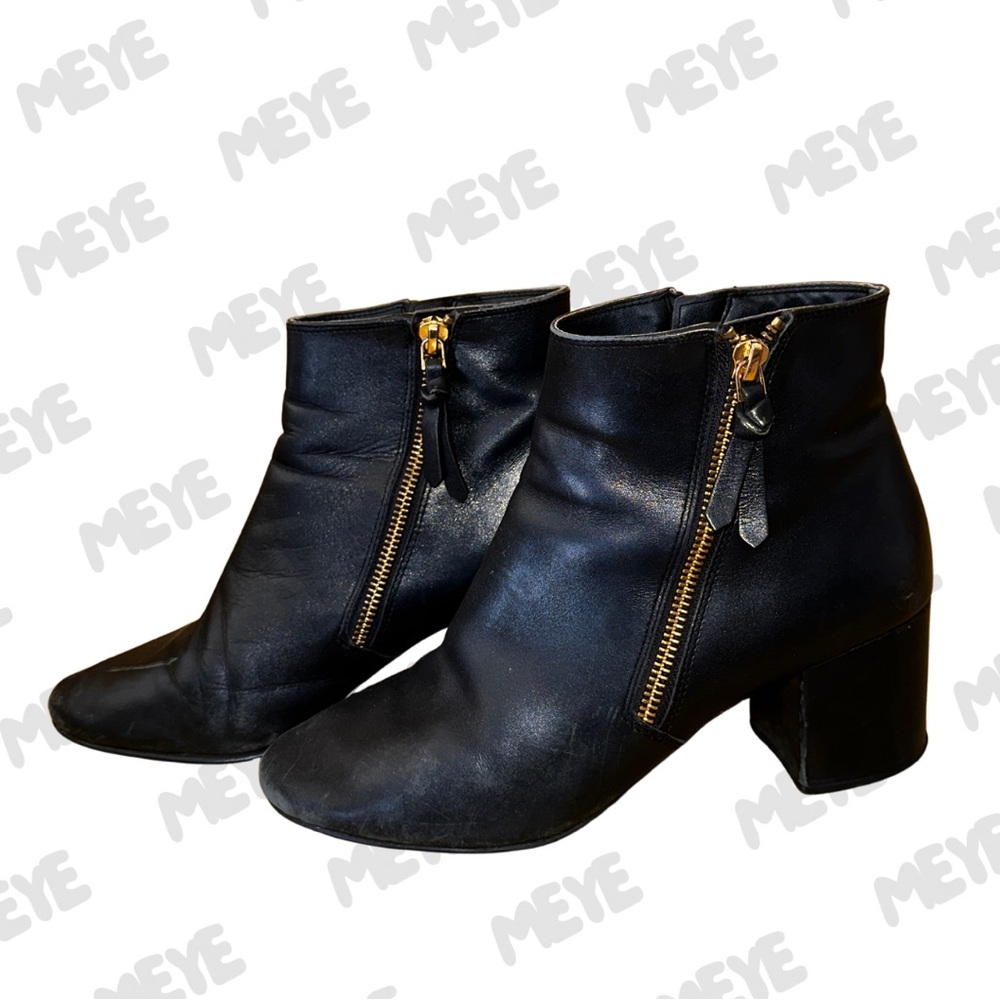 Cole Hann Elegant Black Ankle Boots with Gold Zipper